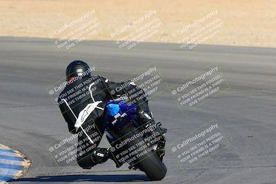 media/Jan-08-2022-SoCal Trackdays (Sat) [[1ec2777125]]/Turn 10 Backside (930am)/